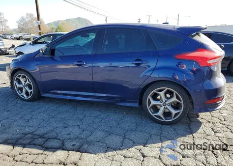 2016 Ford Focus St z USA, uszkodzony, nr VIN 1FADP3L94GL233239